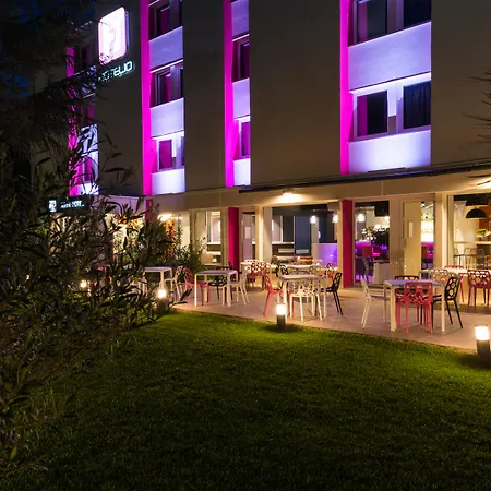 Western Hotelio Sud Hotel 3*
